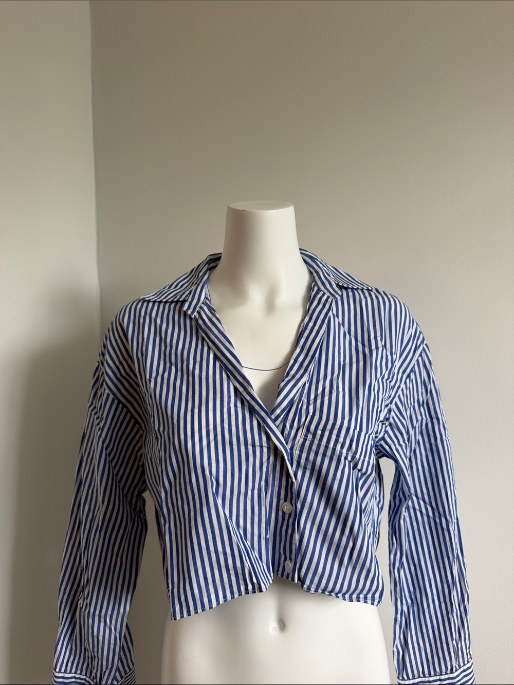 Zara Blue and White Vertical-Stripe Cropped Button-Down Shirt